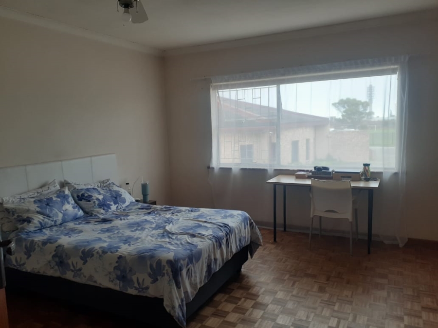 2 Bedroom Property for Sale in Kabega Park Eastern Cape
